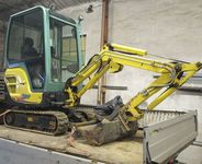 bérelhető YANMAR SV17 minikotró